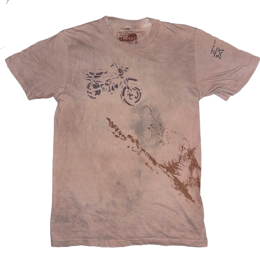 Malkorp vintage Y2K biker mountain graphic tee